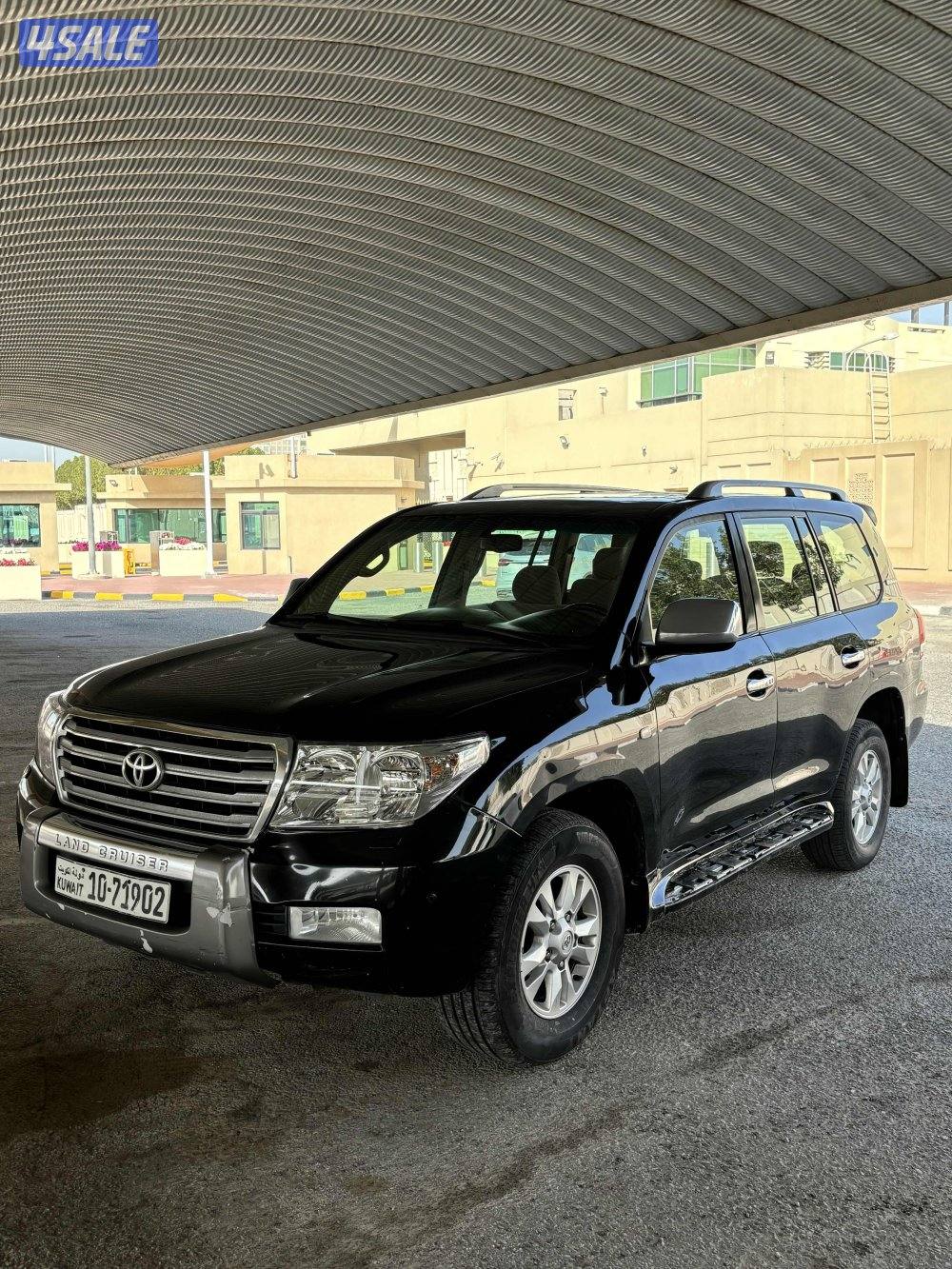 للبيع لاندكروزر 8سلندر3