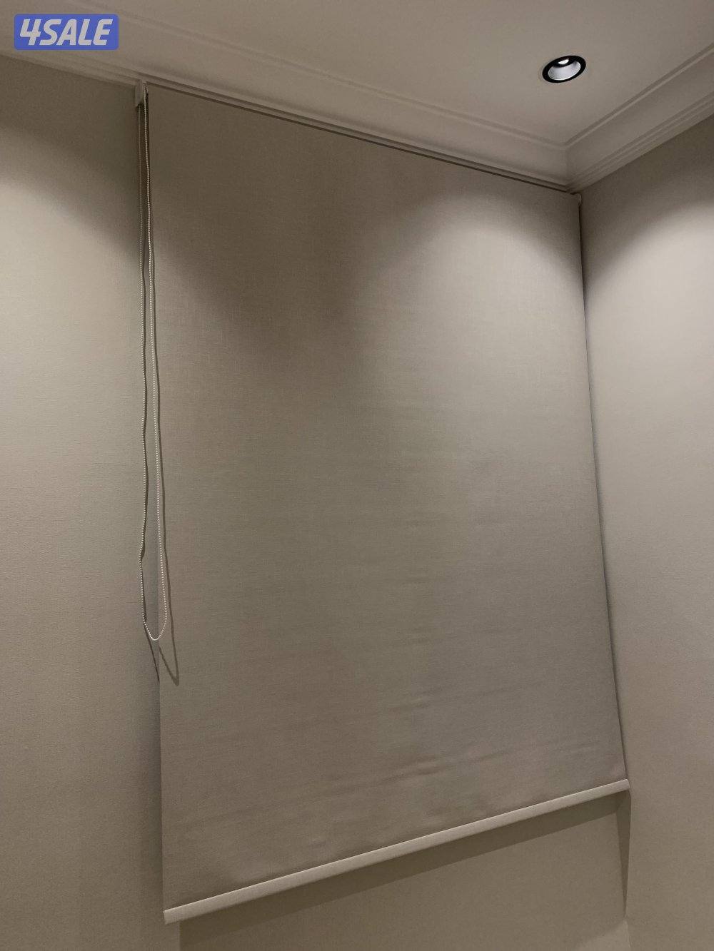 فني تفصيل جميع أنواع ستائر المنزليه خامات تركيه .رول عازل ضوء وحراره12