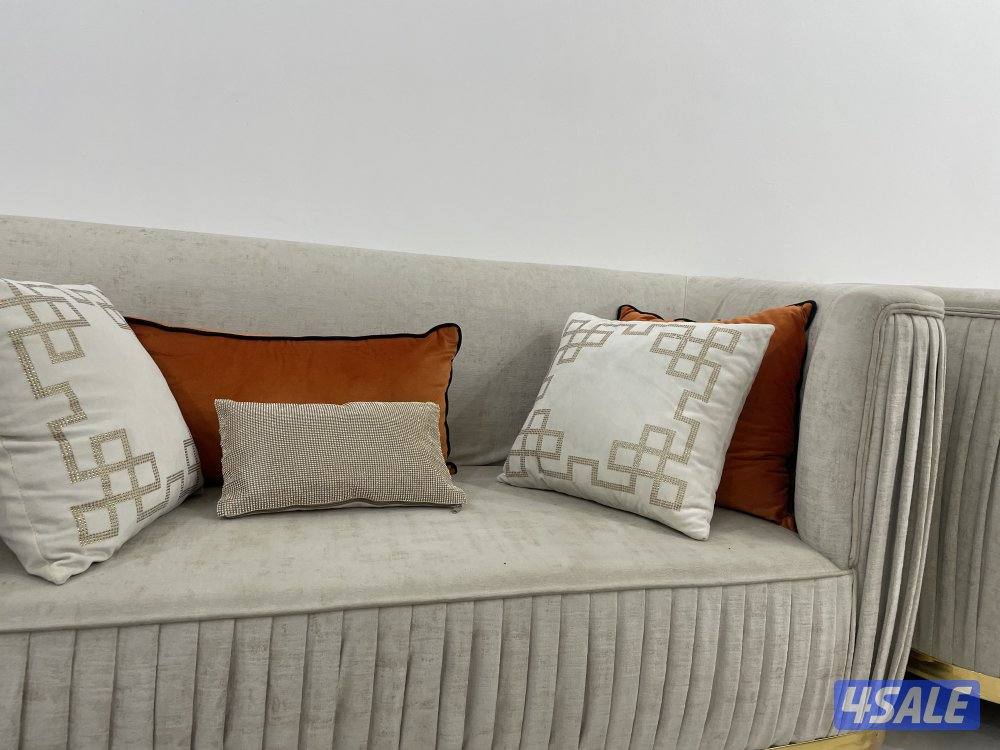 قنفات شبه جديده سعر شراء ٦٥٠ للبيع ٢٥٠8