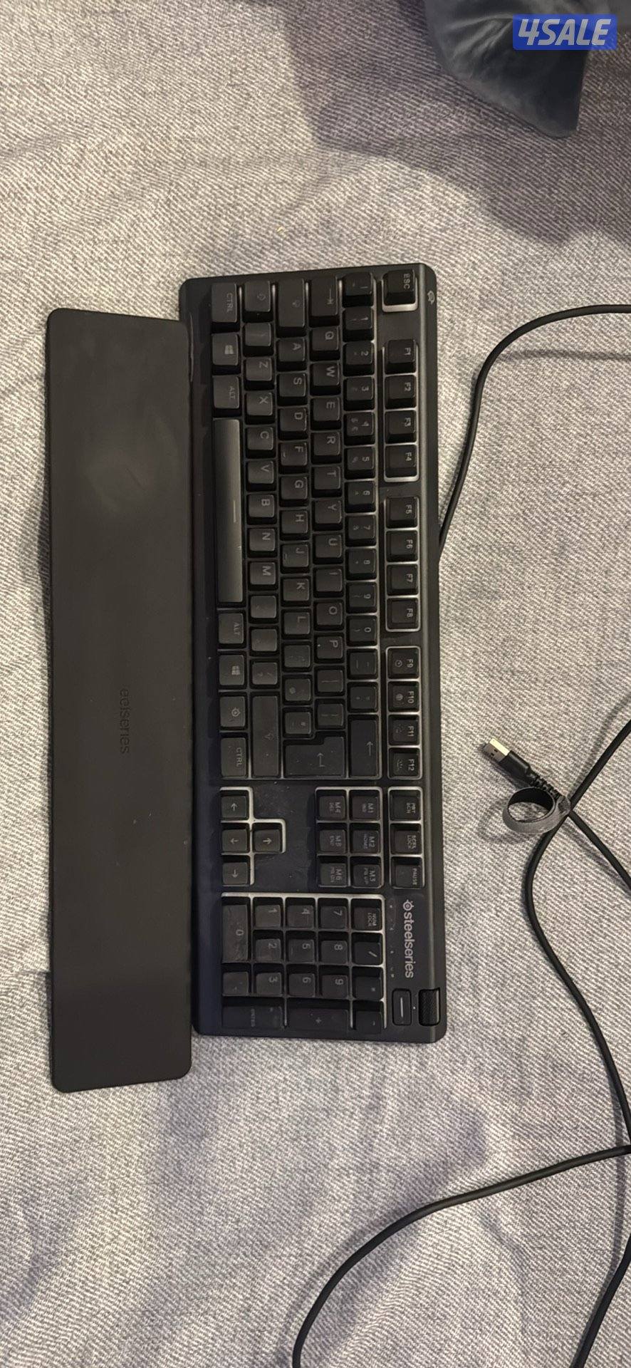 Gaming accessories want to get rid2