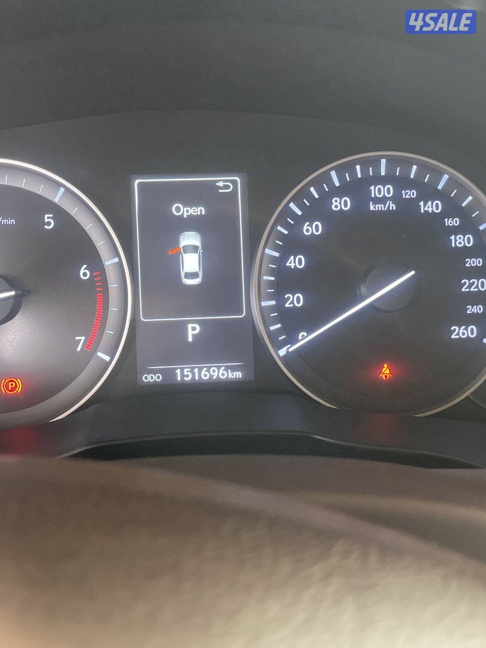 التواصل عبر الواتساب فقط5