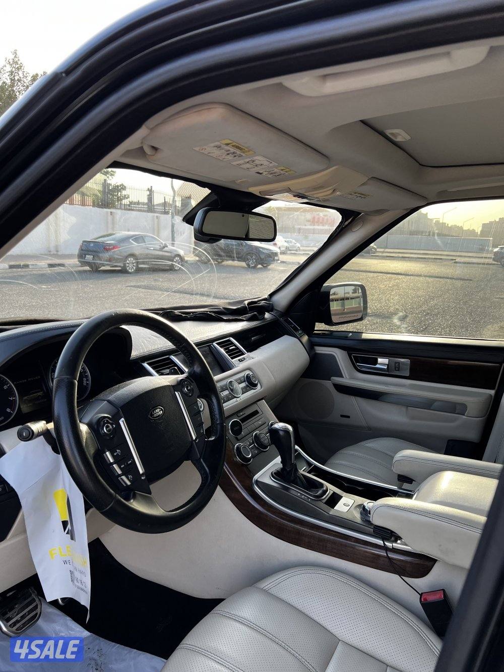 Range rover hse sport autobiography7