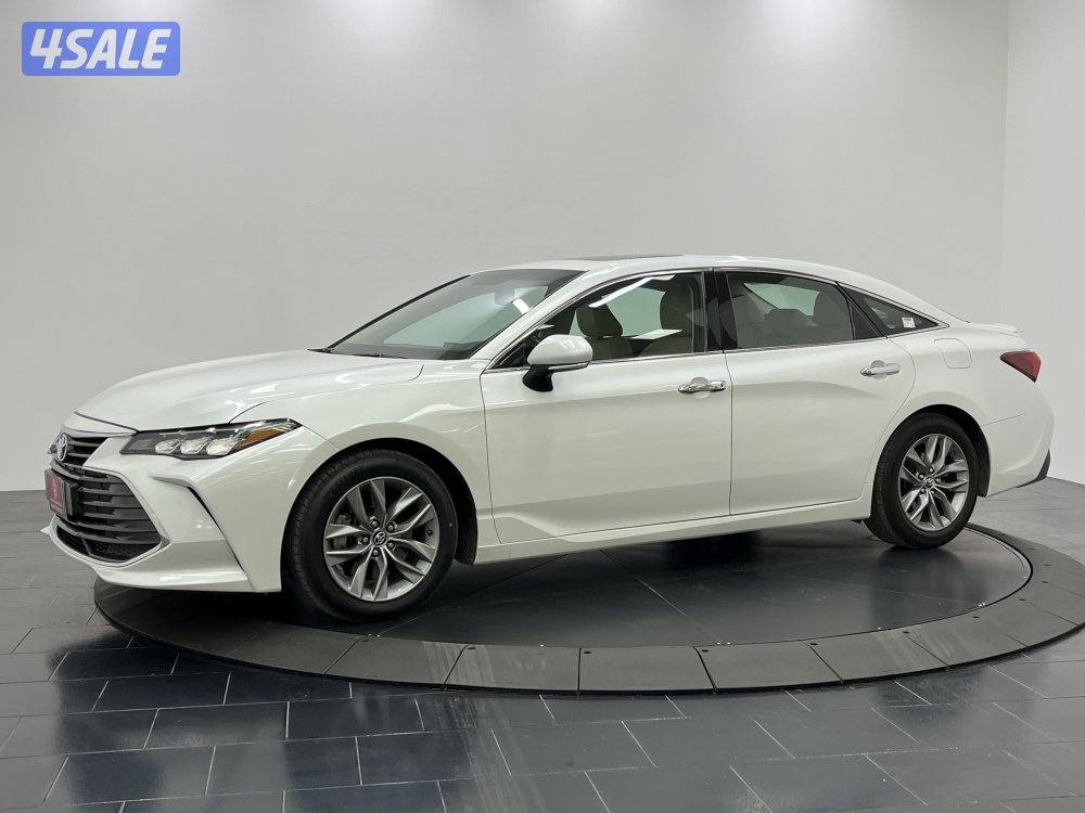 TOYOTA AVALON XLE MID OPTION0