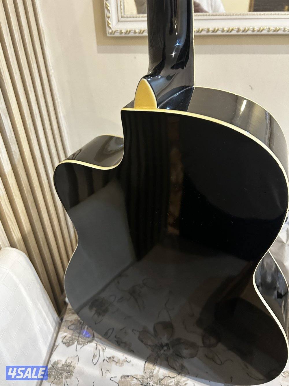 جيتار كهربائي Guitar3