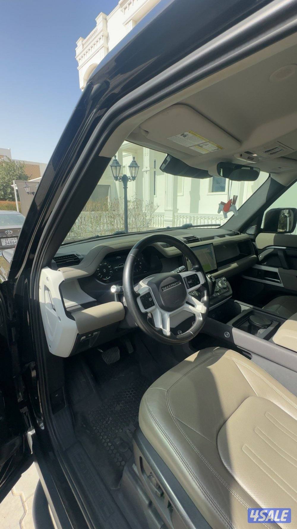 للبيع ديفندر 20223