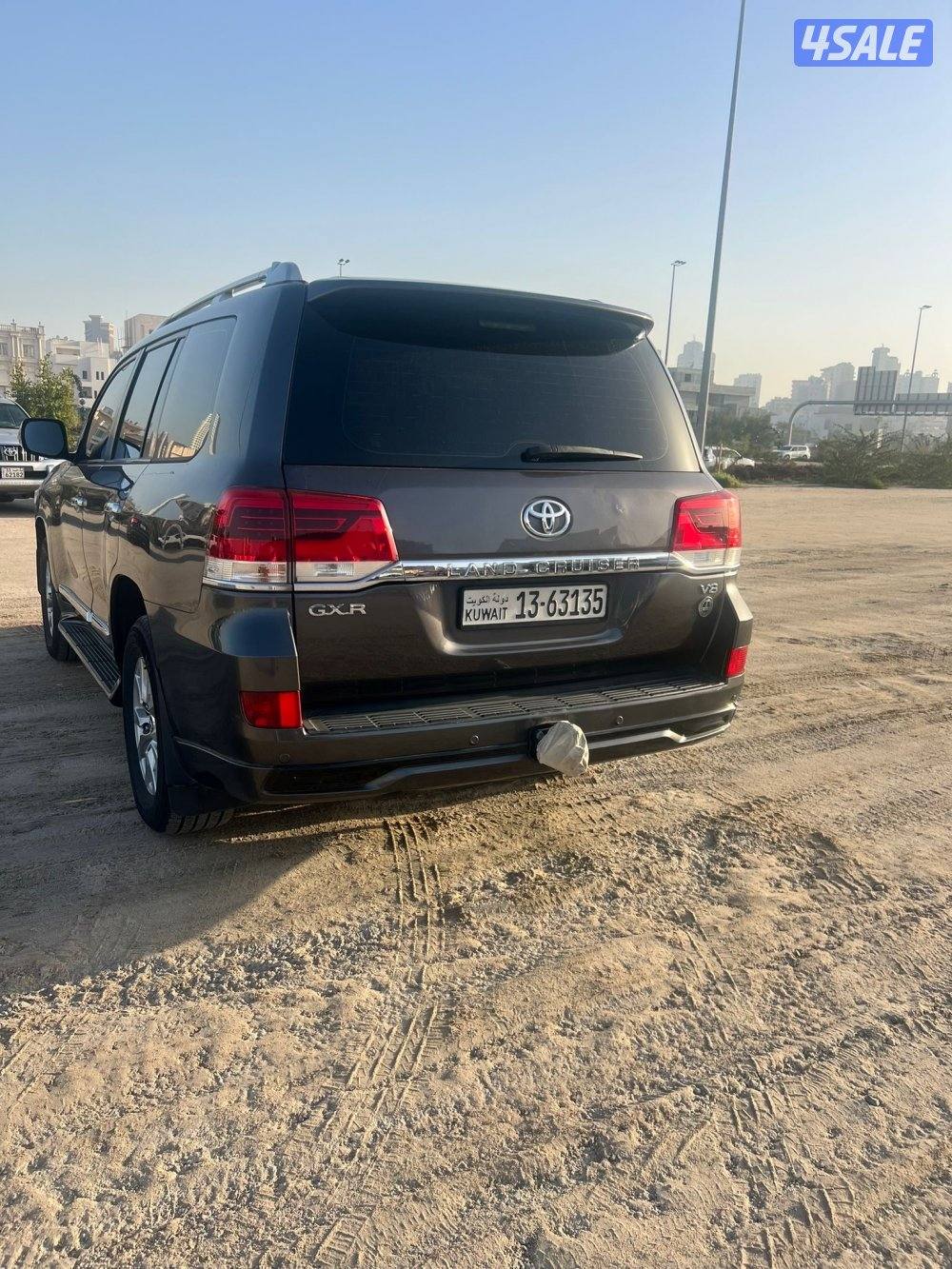 للبيع لاند كروزر20165