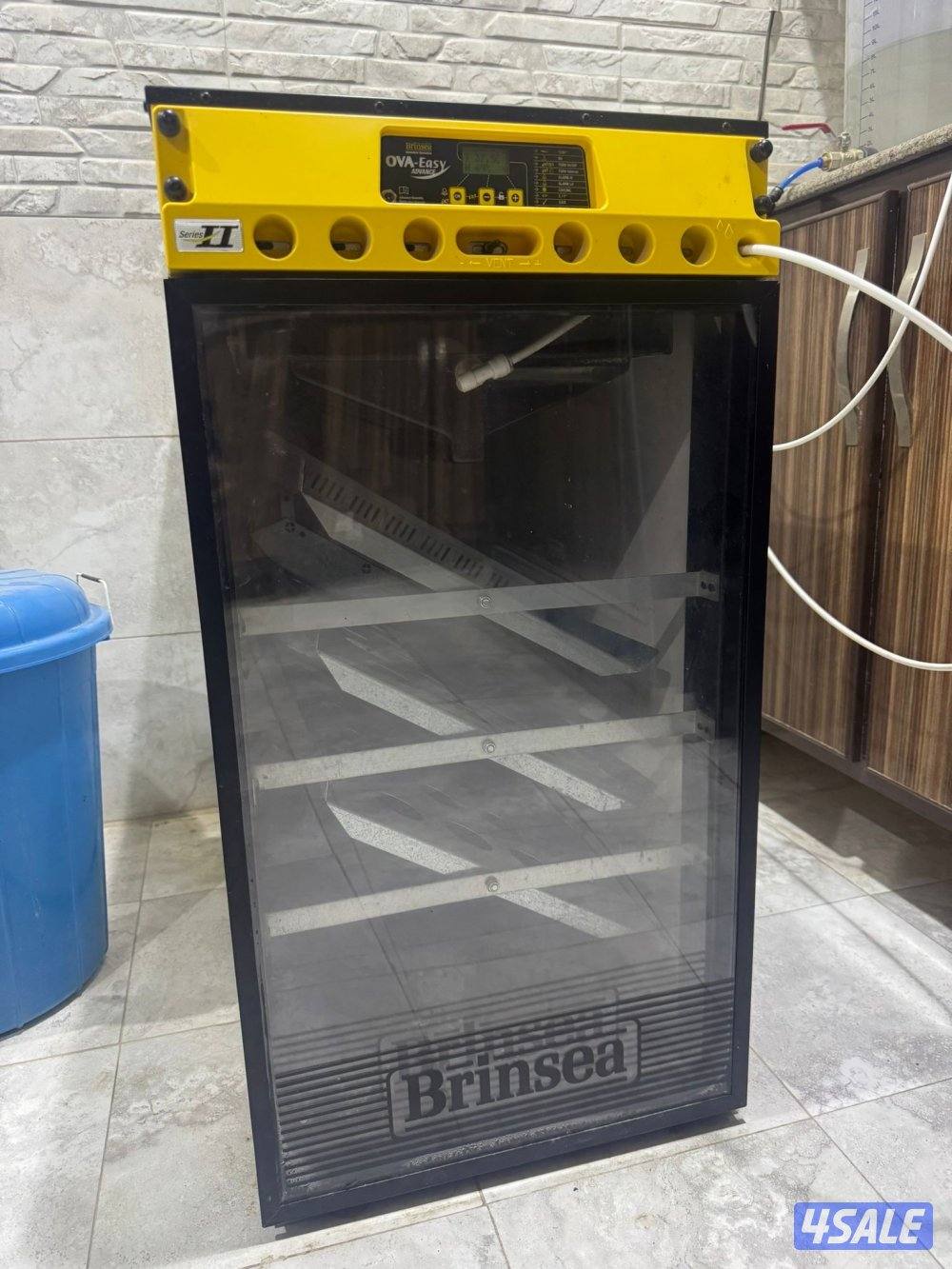 للبيع فقاسه نايف 380 بيضه0