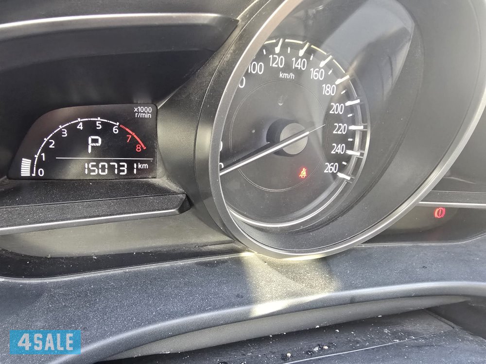 للبيع مازدا 3 مديل 20183