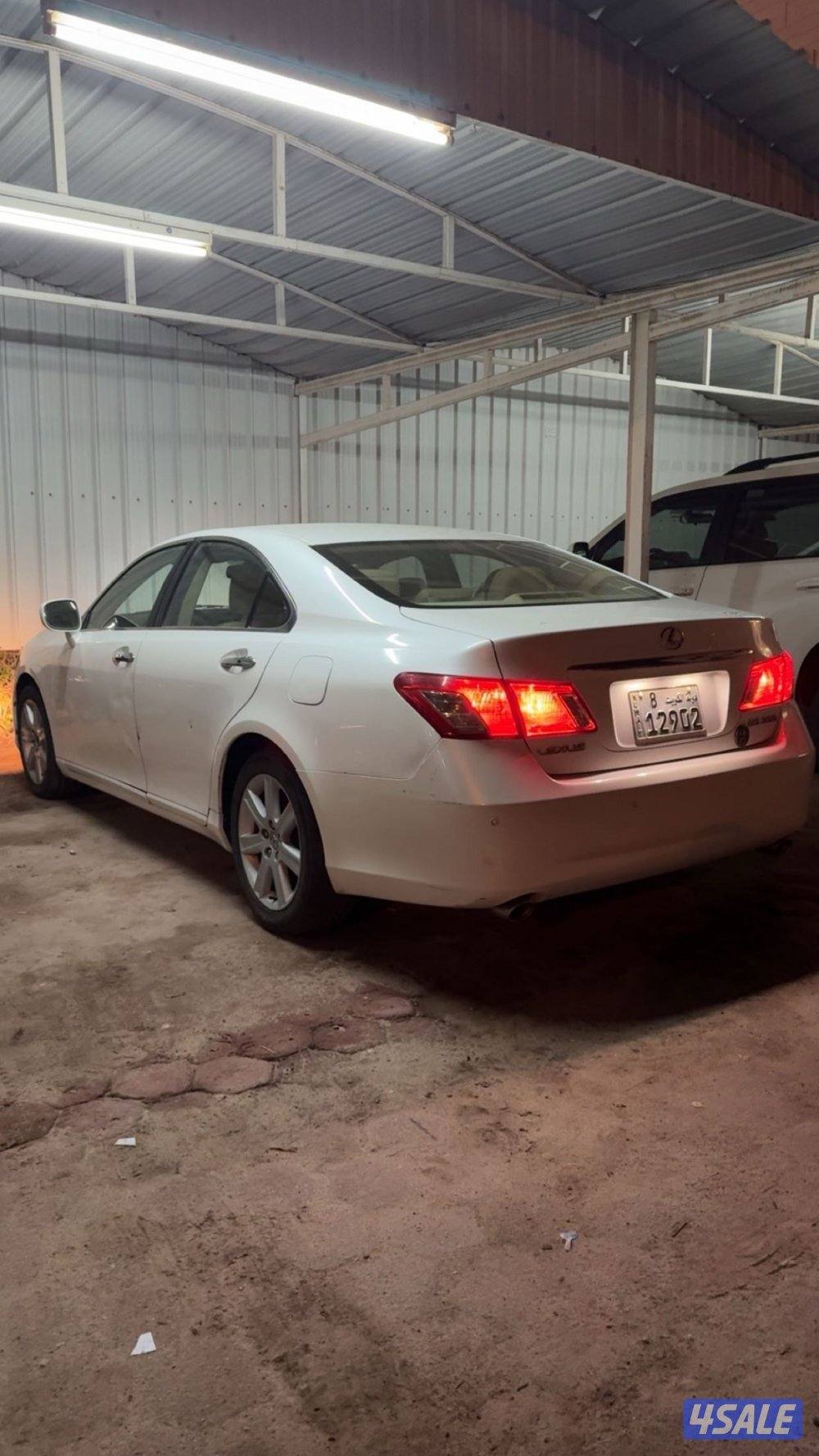 للبيع لكزس1