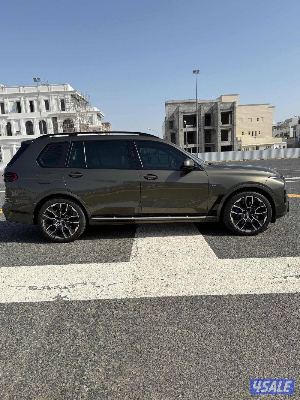 BMW X7 M KIT4