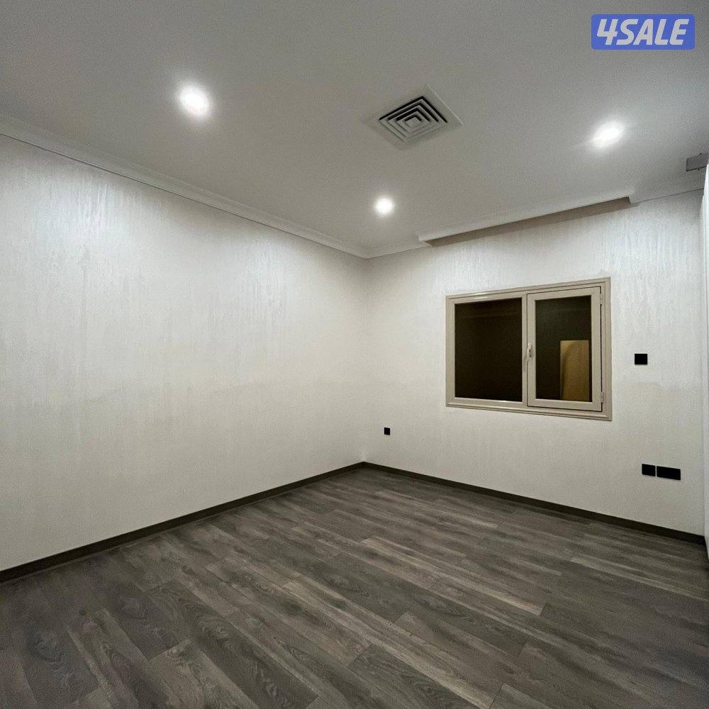 شقة سكنية للإيجار في الصديق .3