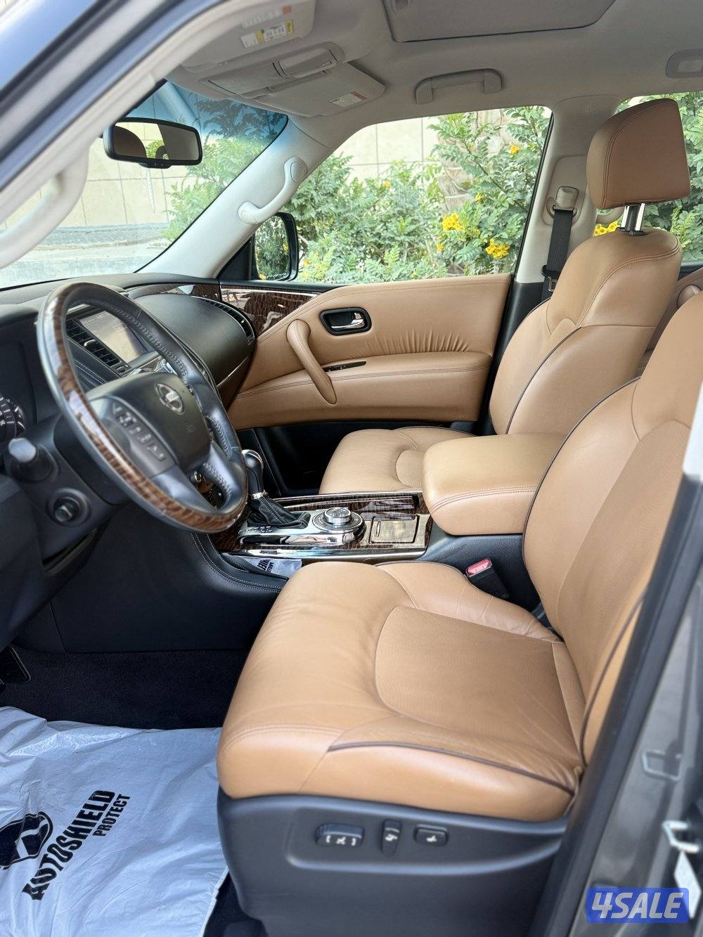 PATROL - PLATINUM - موديل 2014 - عداد 1378