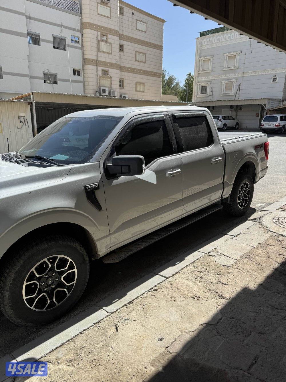 للبيع اف ١٥٠1