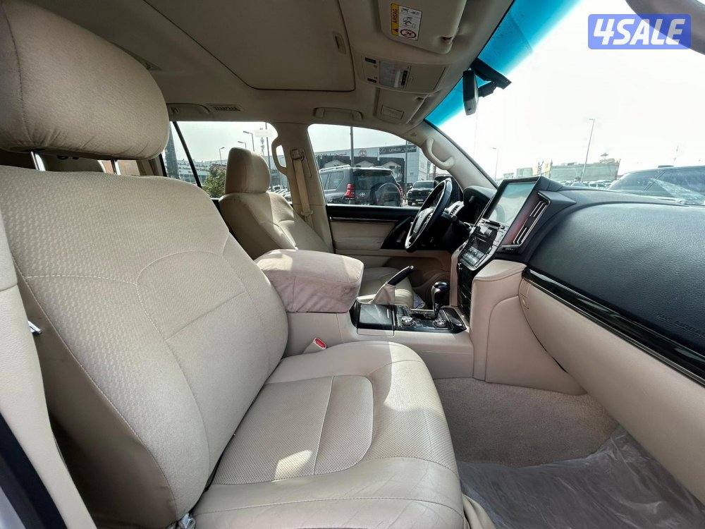 لاند كروزر GX.R-قراند تورينق .V8 موديل 2020 ماشى 165.000 k.m4