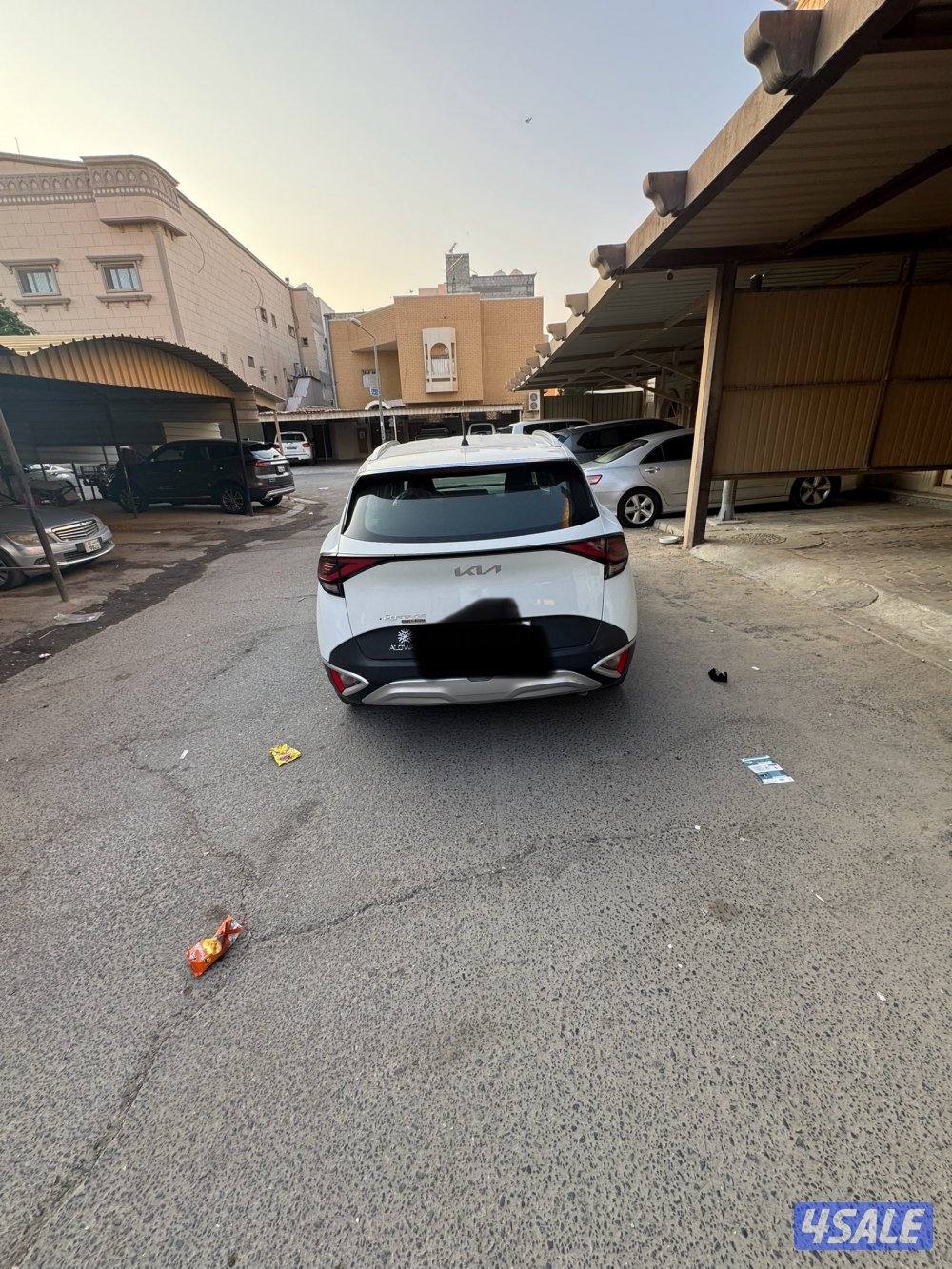 للبيع سبورتاج كيا 2023 صبغ الوكالة4