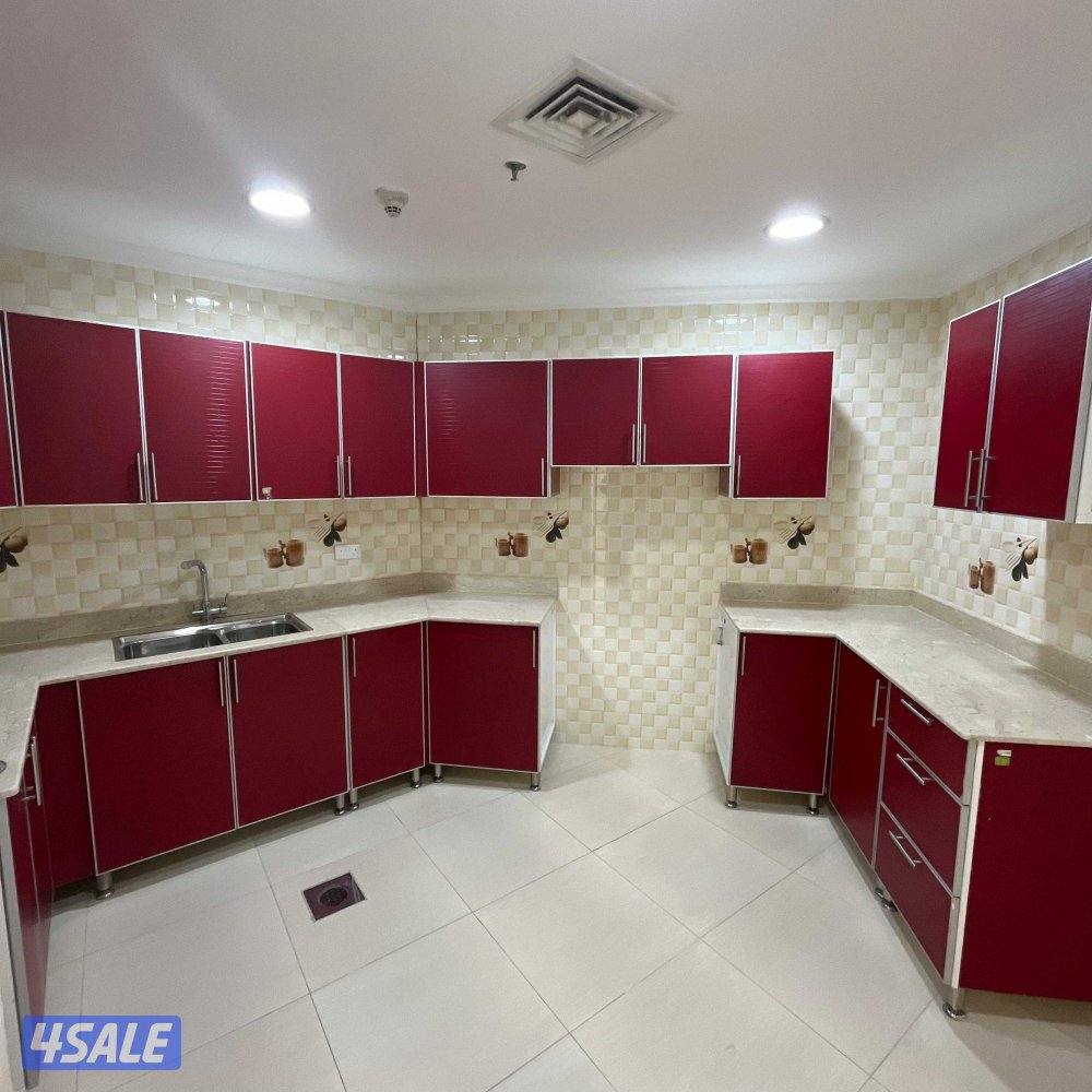 شقة ( دور كامل ) مع شهر مجاني للإيجار في الشعب البحري5