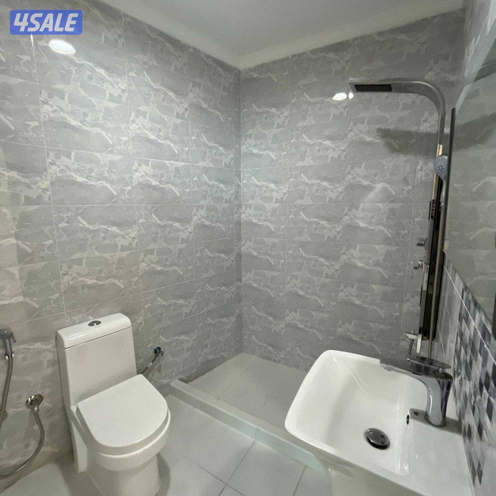 شقة ( دور كامل ) مع شهر مجاني للإيجار في الشعب البحري8