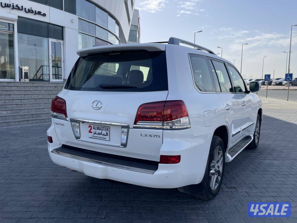 للبيع لكزس LX5704