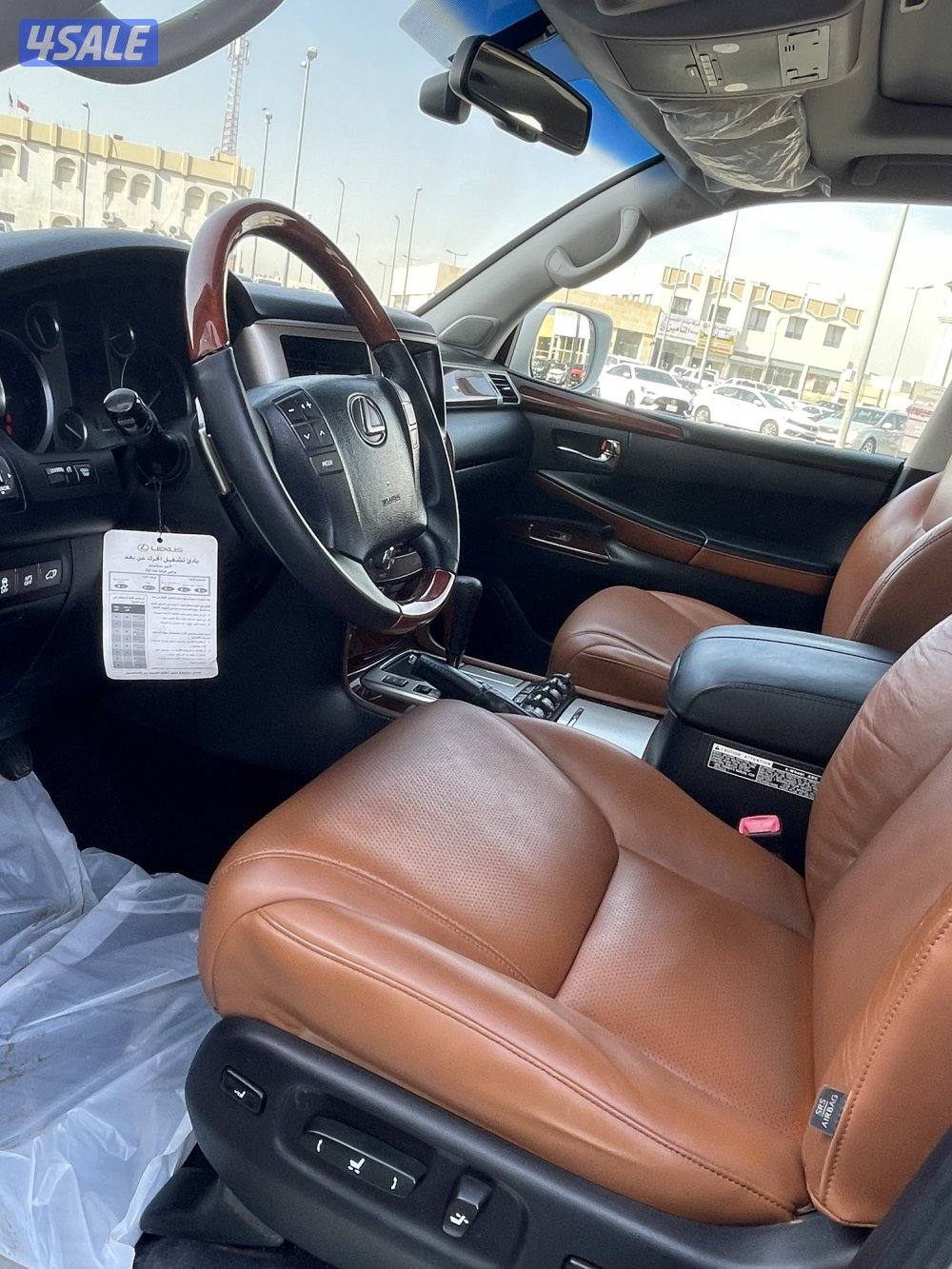 للبيع لكزس LX5709