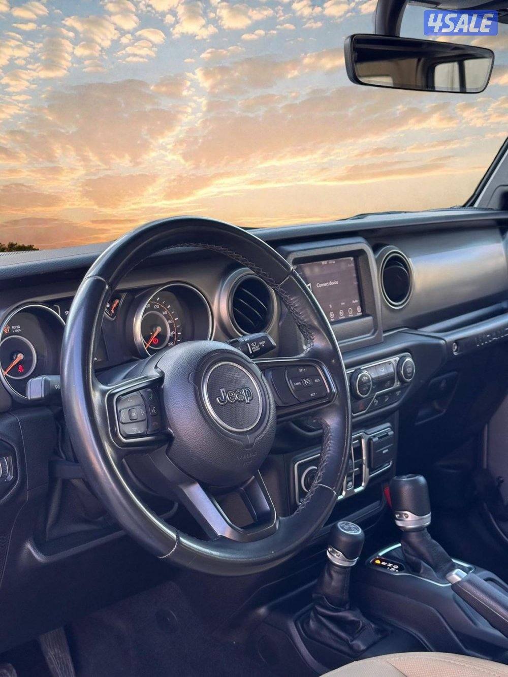 📍رانجلر سبورت - م٢٠٢٠ - عداد ٦٥ الف - صبغ وكالة - وارد الملا 📍8