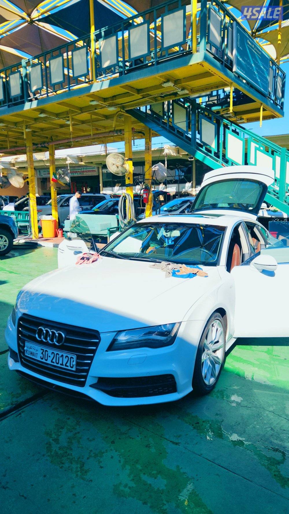 للبيـع أودي A7 صالون موديل 2014 سوبر چارج0