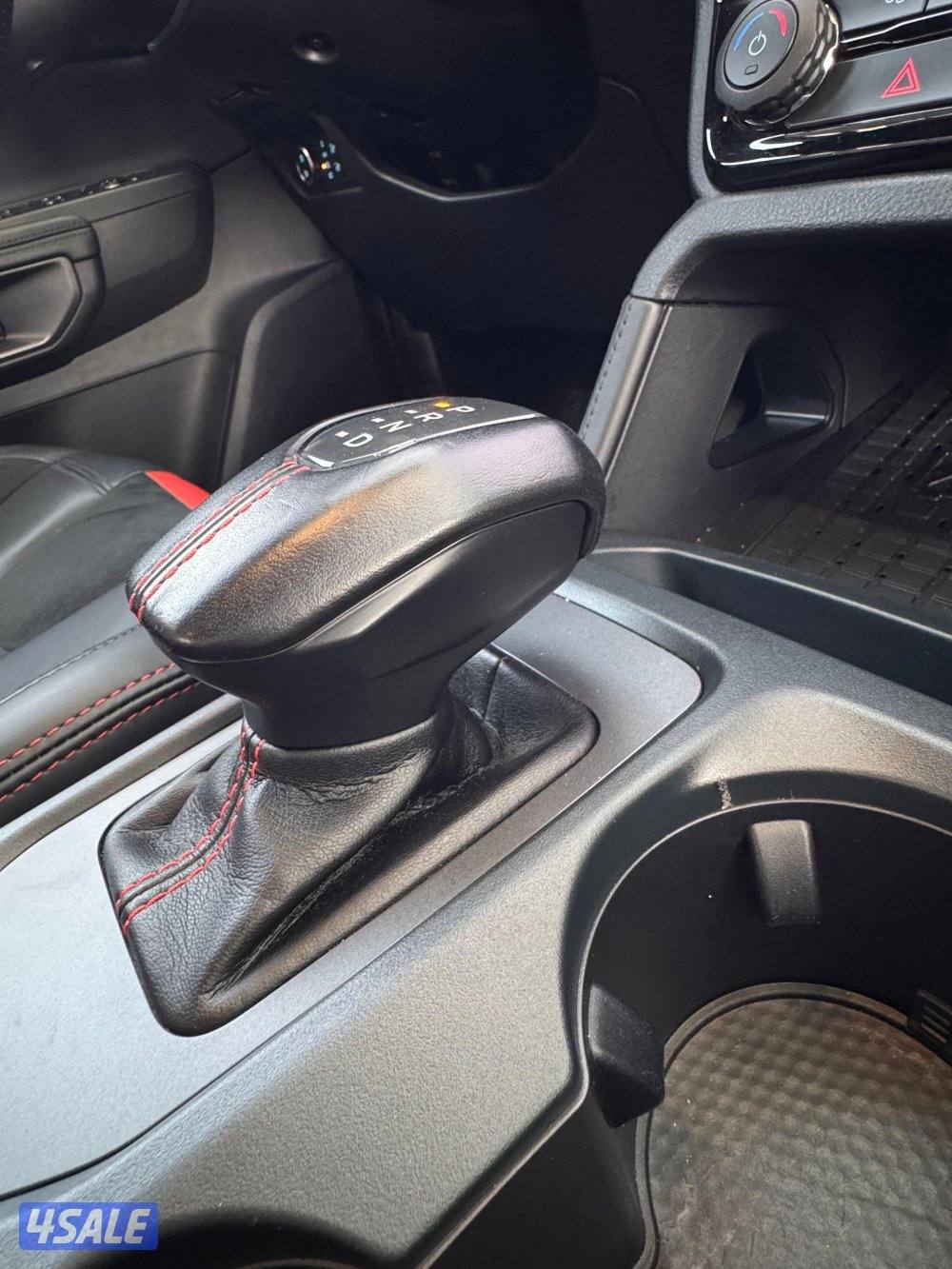 للبيع فورد رابتر رنجر موديل 2024 عداد 4 الاف كم الغانم صبغ الوكالة8