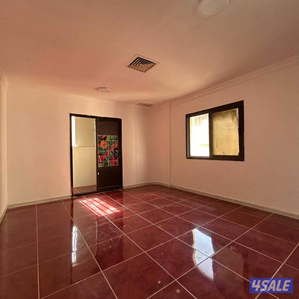 شقة سكنية للإيجار في الفروانية قطعة 53