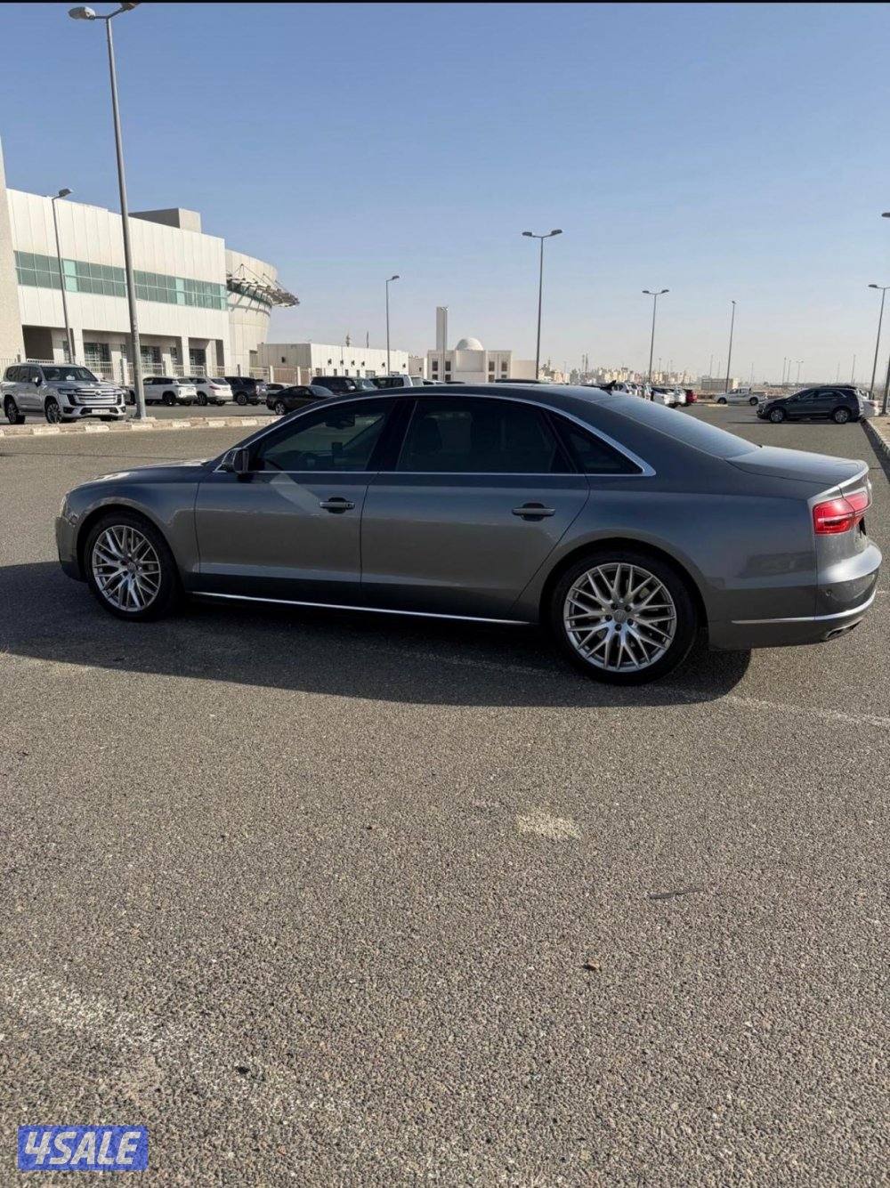 A8  60 tfsi موديل 20152