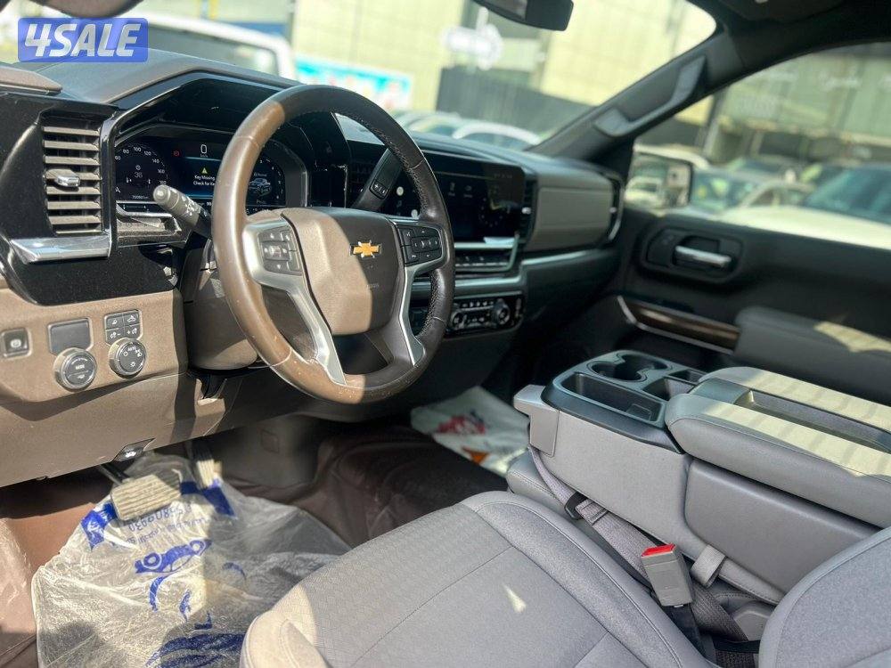 شيفرولية سلفرادو LT موديل 2022 ماشى 72.000 k.m  وارد الغانم .6