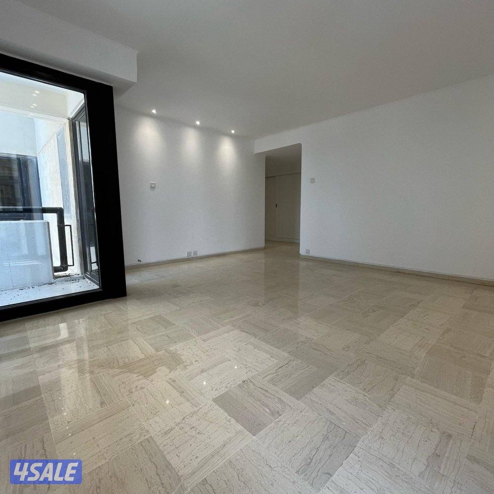 شقة نصف مفروشة إطلالة بحرية مباشرة للإيجار في بنيد القار2