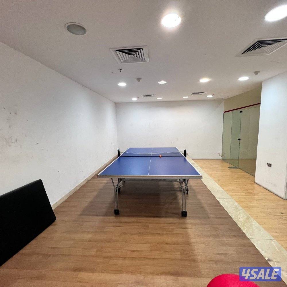 شقة نصف مفروشة إطلالة بحرية مباشرة للإيجار في بنيد القار12