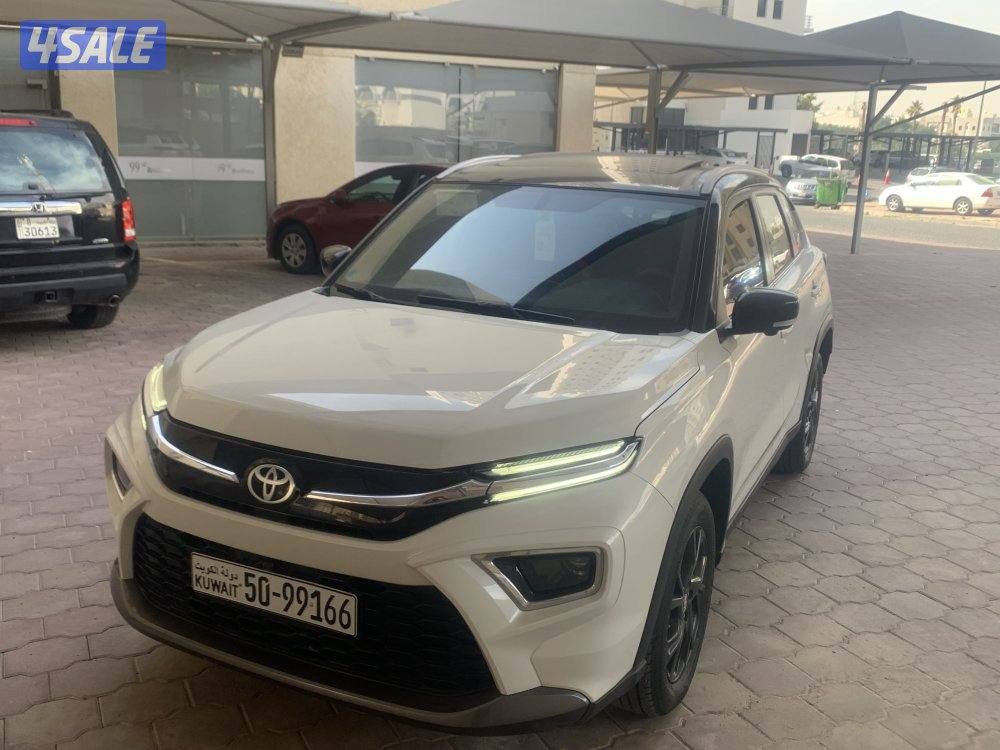 كورولا كروس موديل 2024 درجه اولى0