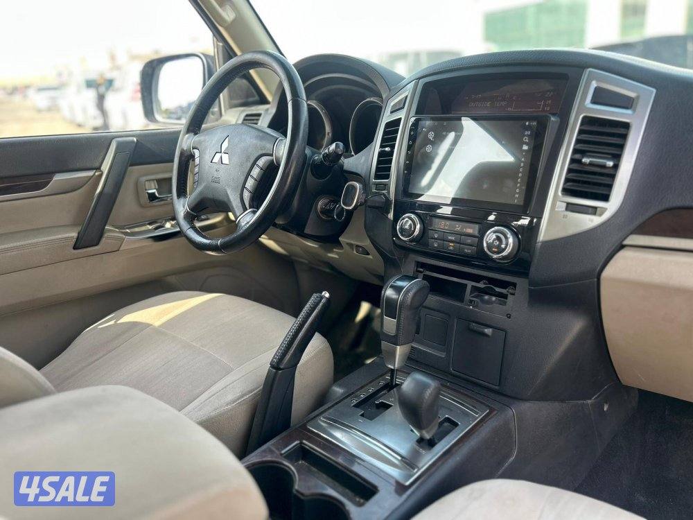 ميتسوبيشى باجيرو GLS -V6 موديل 2018 ماشى 202.000 k.m  وارد الملا .6