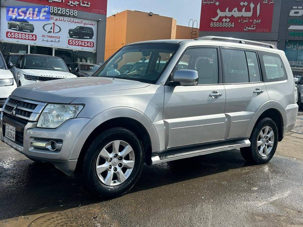 ميتسوبيشى باجيرو GLS -V6 موديل 2018 ماشى 202.000 k.m  وارد الملا .8