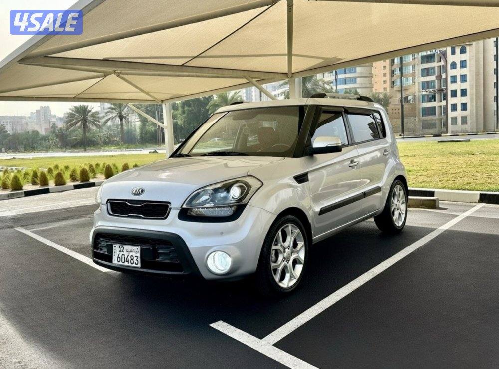 كيا سول - الموديل:2014 - العداد:2202