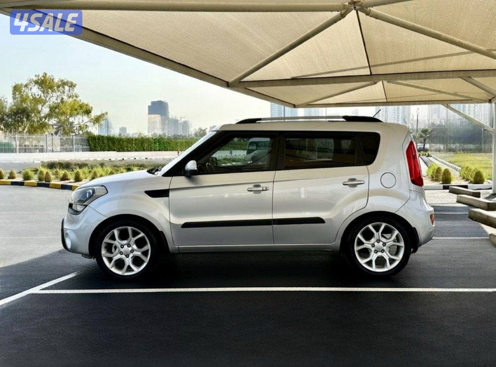 كيا سول - الموديل:2014 - العداد:2203