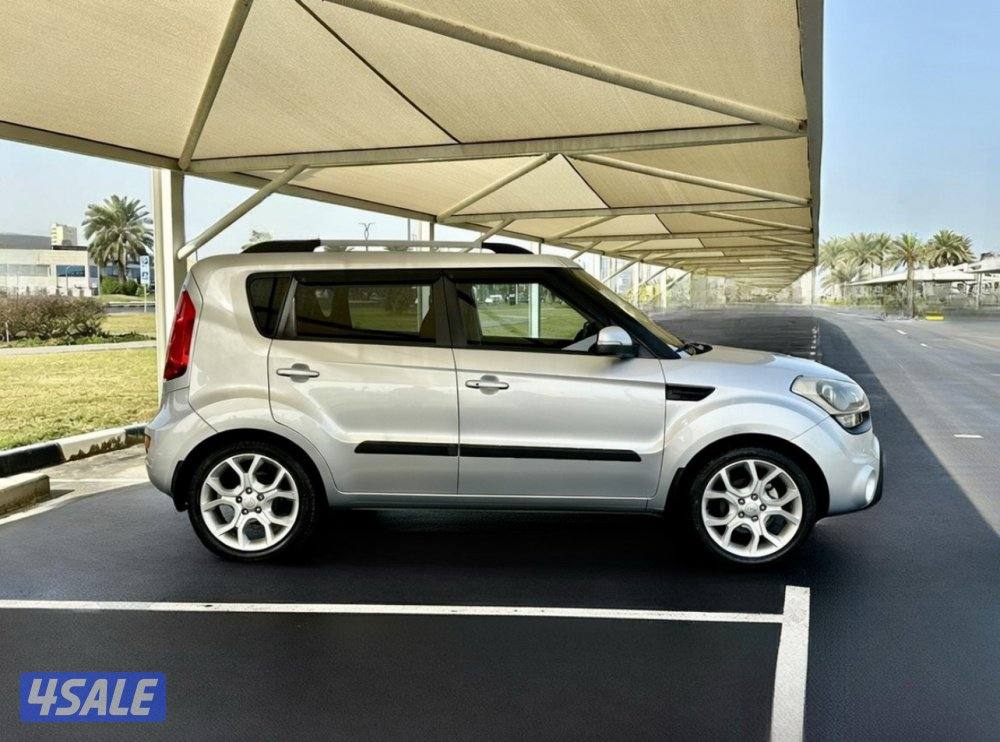 كيا سول - الموديل:2014 - العداد:2207