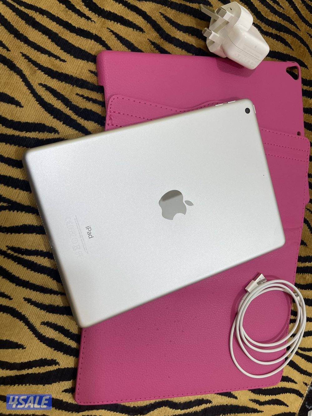 ايباد ابل 5 الخامس 32 قيقا قيقا مو مفتوح ولا مصلح مع كفر جديد2