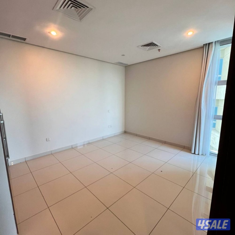 دور سكني إطلالة بحرية مباشرة للإيجار في السالمية قطعة 114