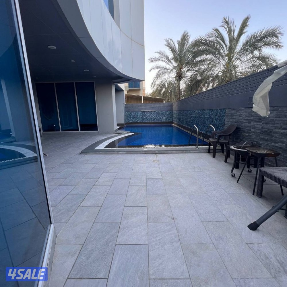 دور سكني إطلالة بحرية مباشرة للإيجار في السالمية قطعة 119