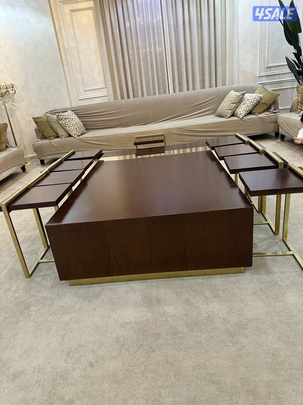 طاوله استقبال مع طاولات صغار0