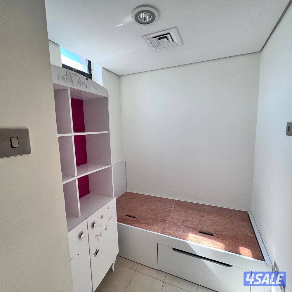 شقة VIP إطلالة بحرية مباشرة للإيجار في بنيد القار2