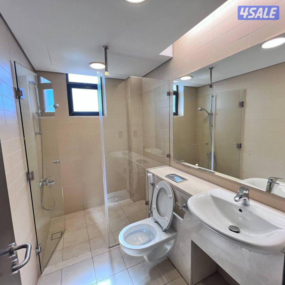 شقة VIP إطلالة بحرية مباشرة للإيجار في بنيد القار5