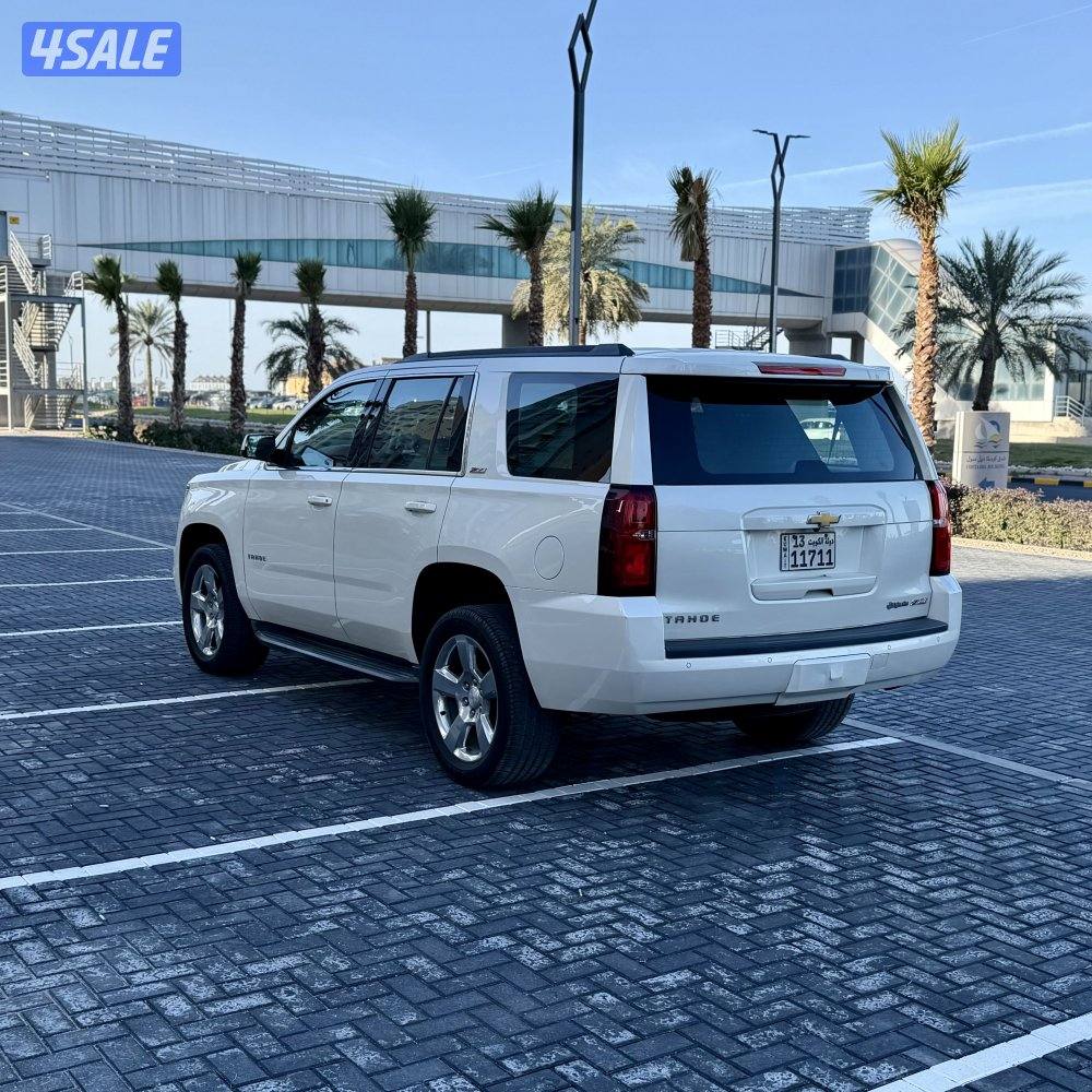 تاهو Z71 (دبل قير) عداد 190 سيرفس وكاله / صبغ الوكاله / بحالة الوكالة5