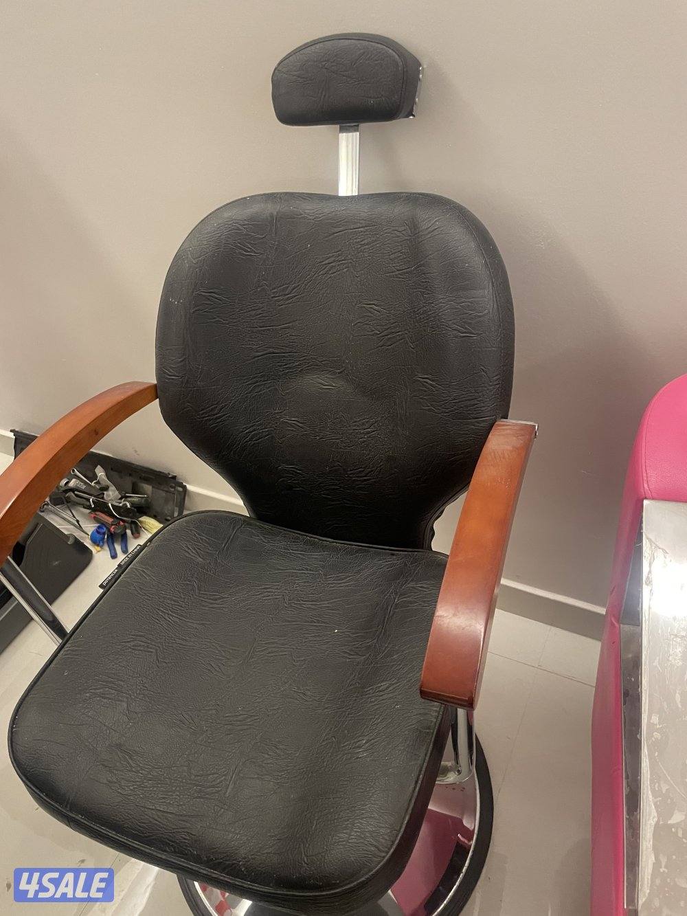 كراسي وأغراض صالون1