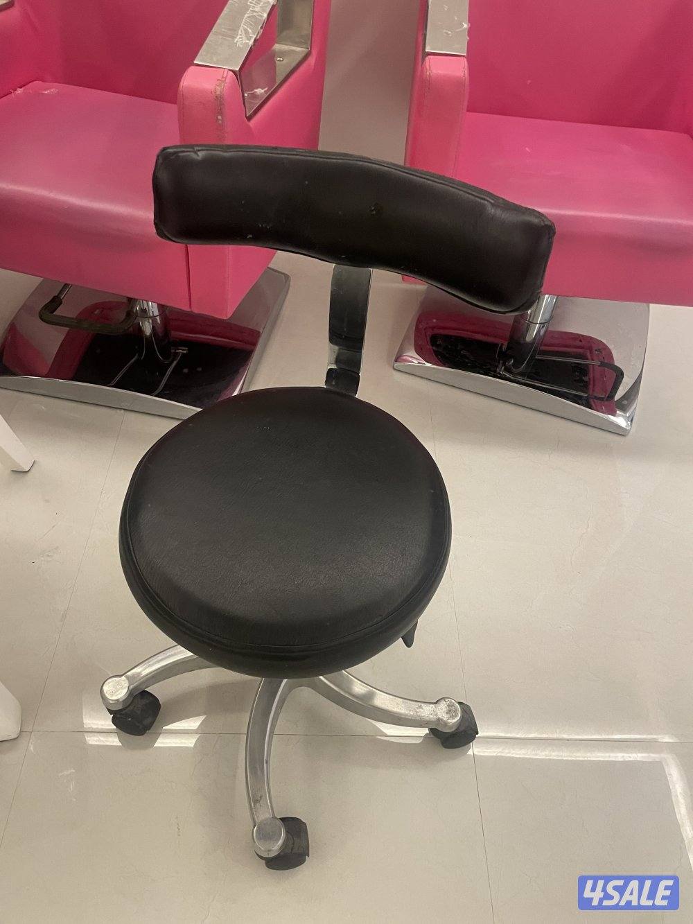 كراسي وأغراض صالون3