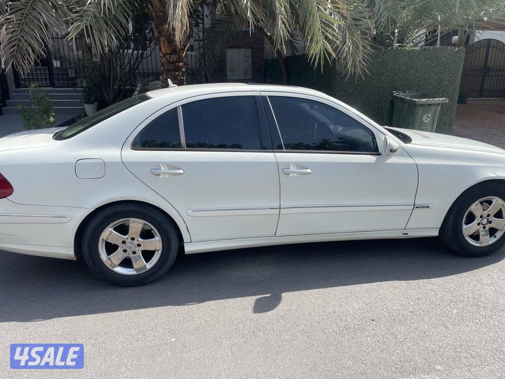 للبيع مرسيدس E2302