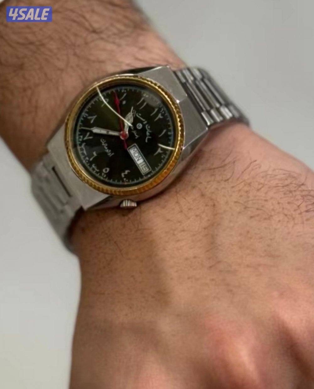 ساعات وست اند قديمه4