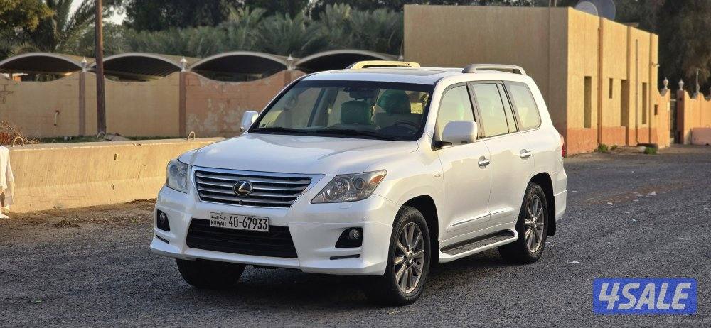 جيب لكزس LX570 موديل 2011 صبغ وكاله درجه اولى1