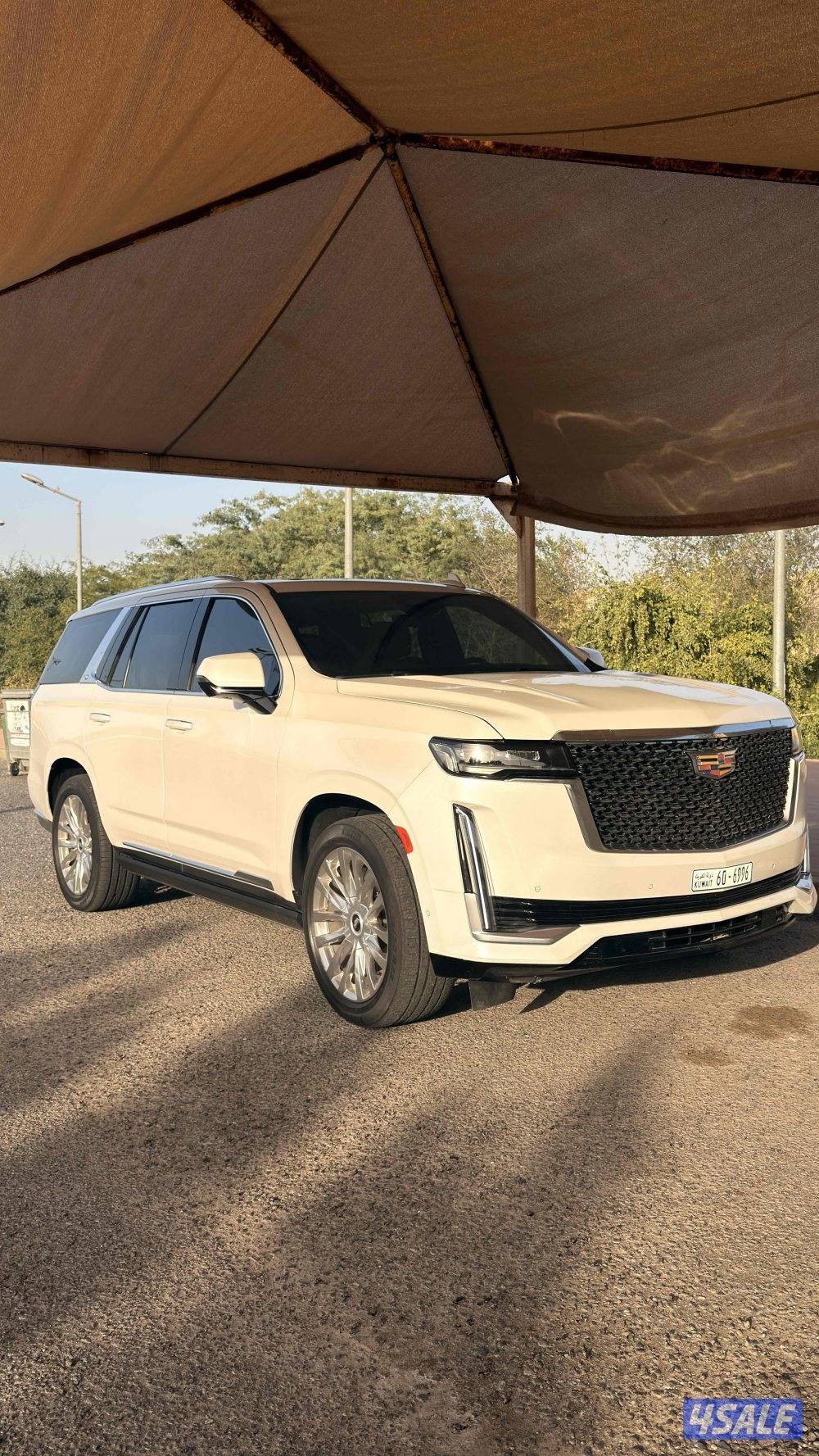 للبيع اسكاليد 2021 تحت الكفاله2